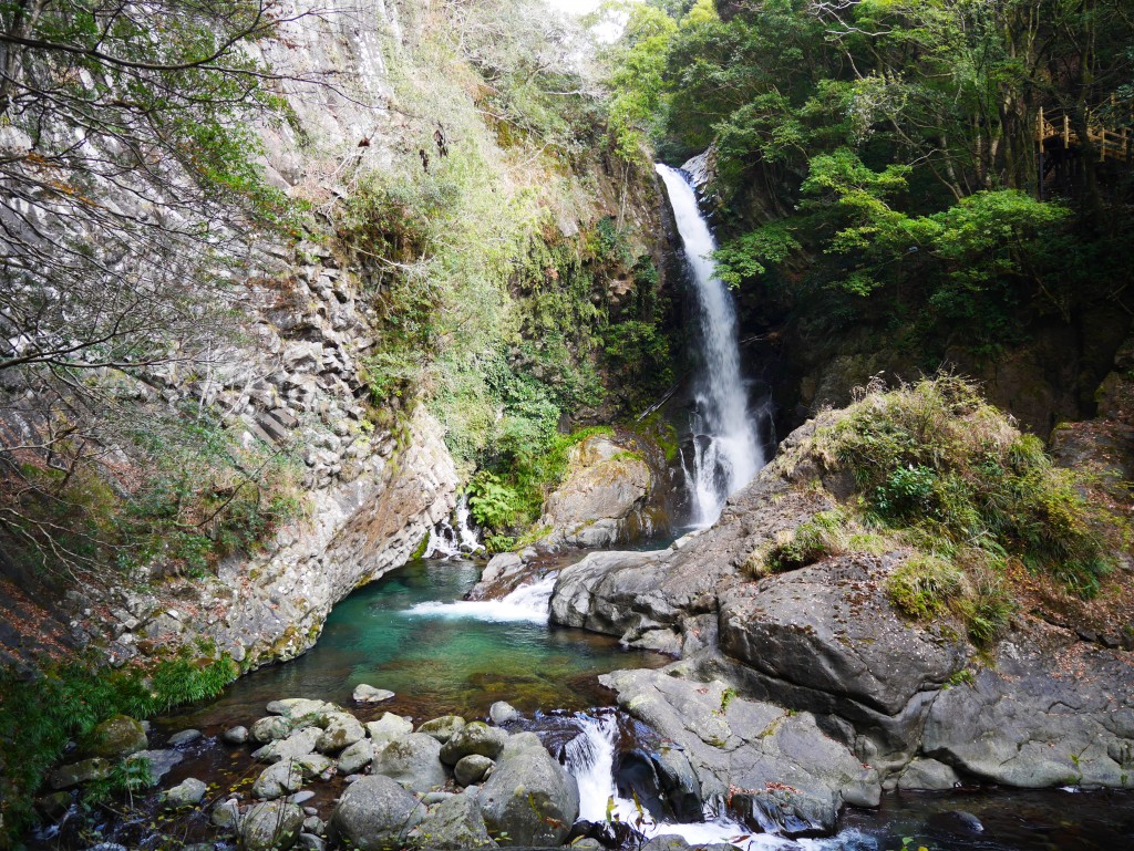 La 1ère cascade de Kawazu nanadaru : Kama-daru