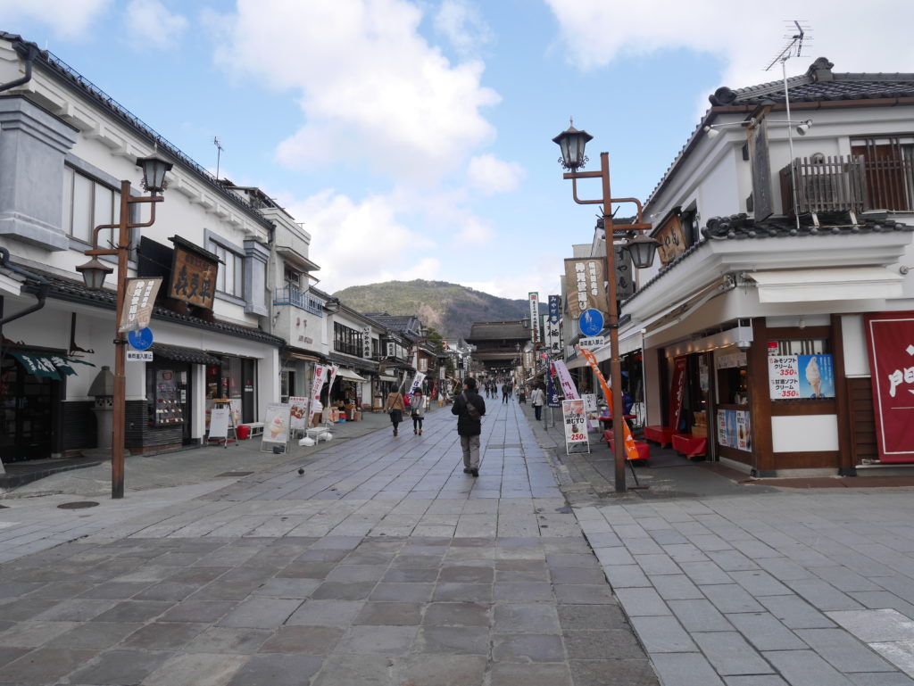 Nagano - Le chemin vers le temple Zenkoji